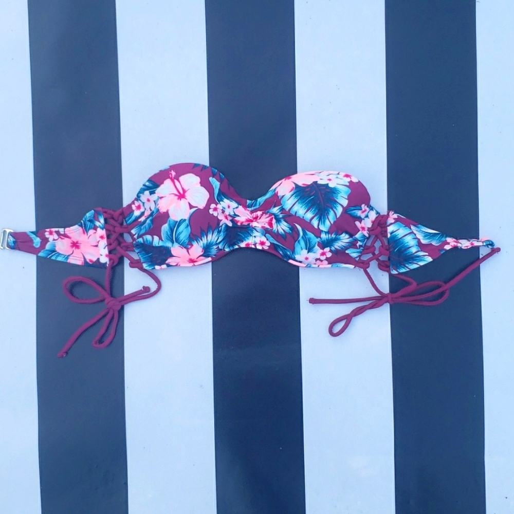 Swim suit top